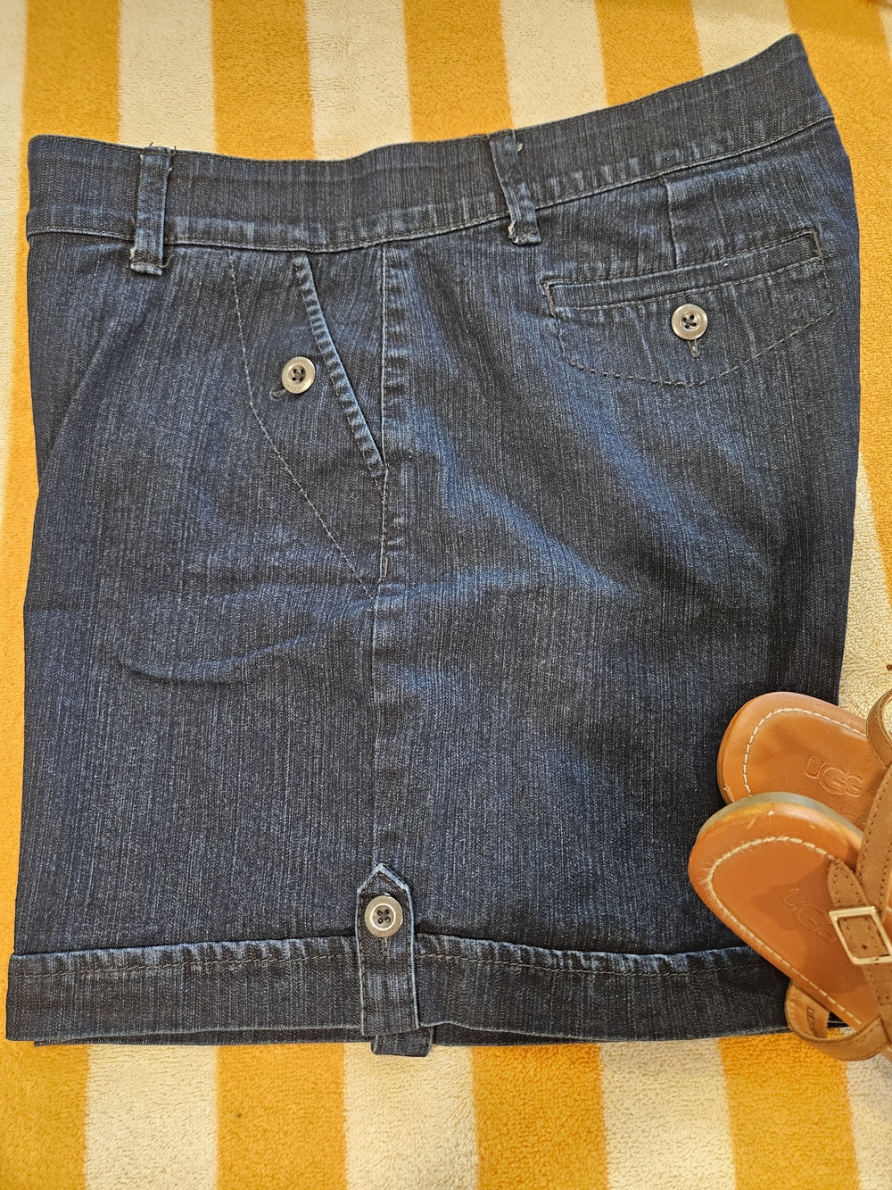 Gloria Vanderbuilt Dark Denim Shorts